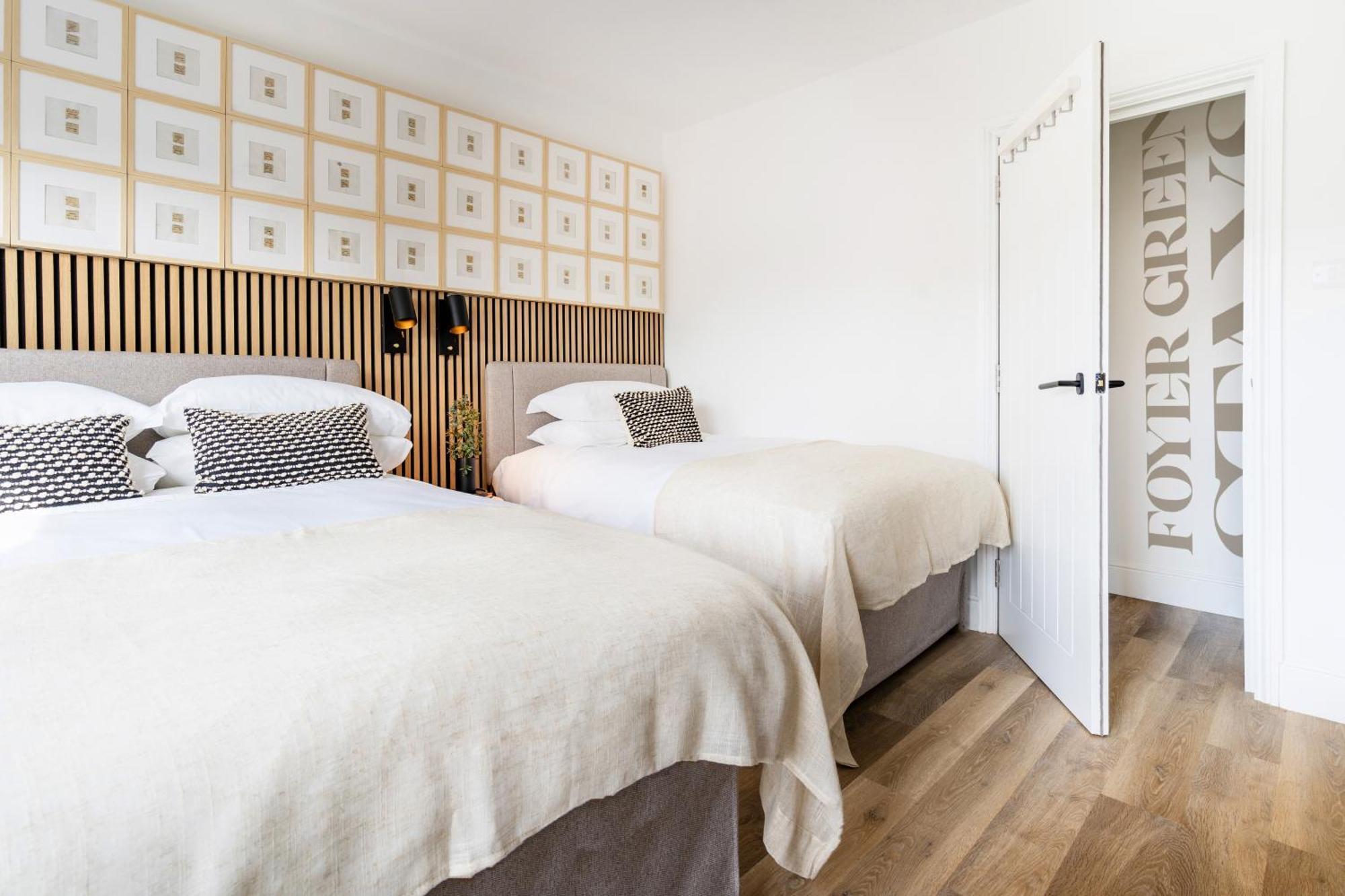 Newly Designed, 2Br Apt, 5Min From Northwood London Tube Station, Nato Hq, Ideal For Wembley, Warner Studio, Contractors Zewnętrze zdjęcie